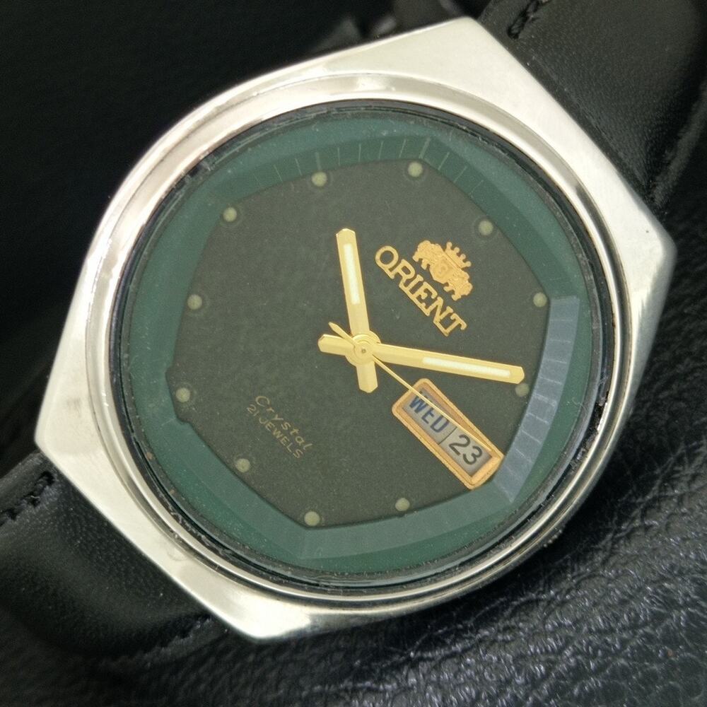 Vintage 1987 Orient Automatic Mens Silver Watch W/daydate & Green accents